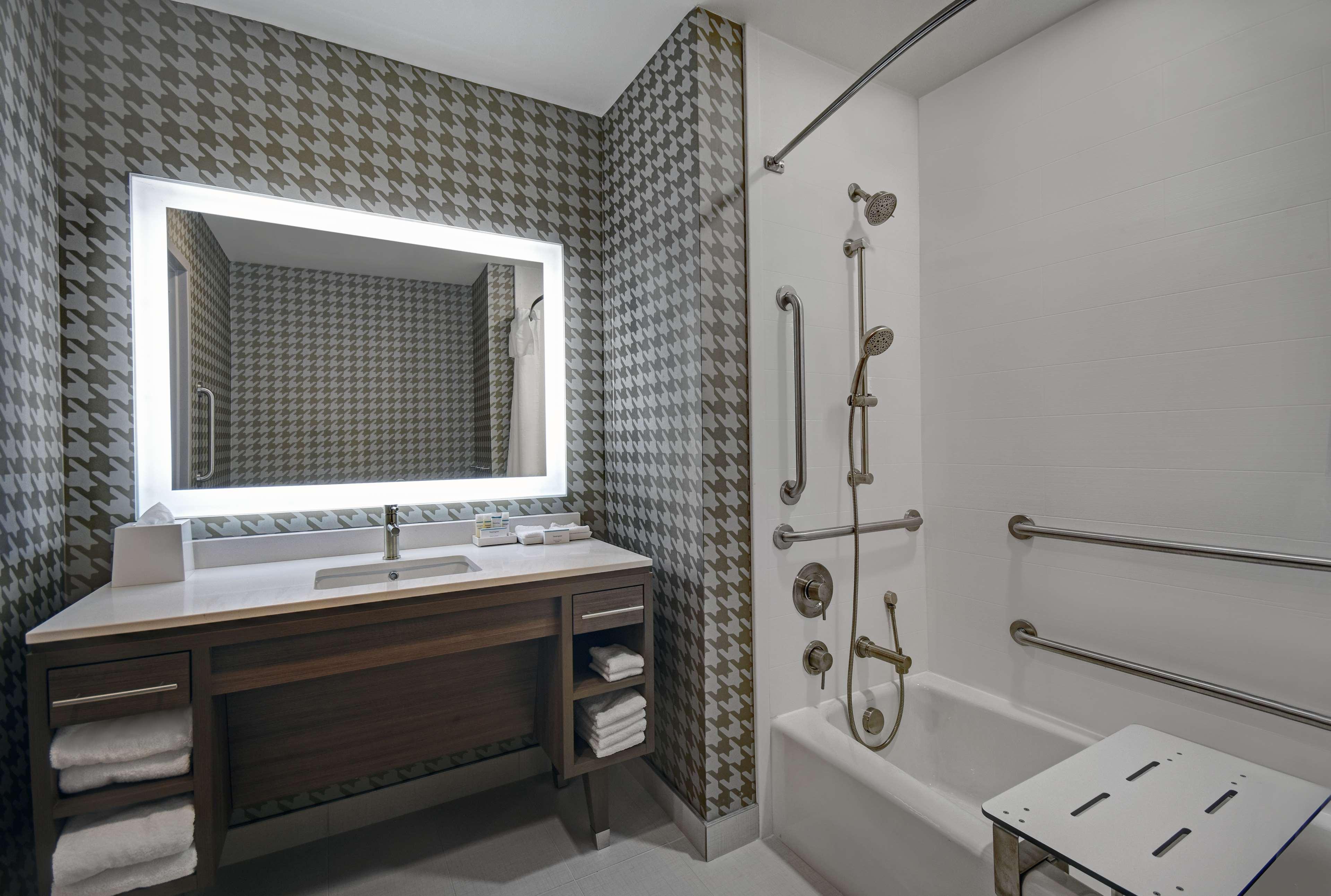 Home2 Suites By Hilton Raleigh North I-540 Buitenkant foto